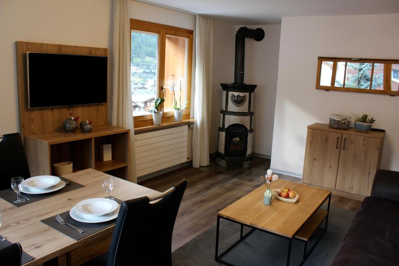 Haus Les Melezes C Apartamento Zermatt Exterior foto