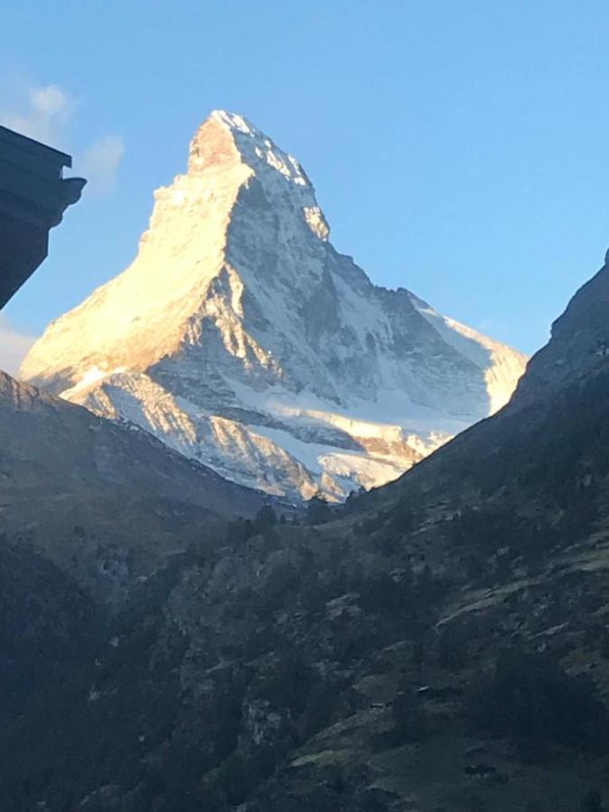 Haus Les Melezes C Apartamento Zermatt Exterior foto